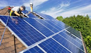 Service d'installation de photovoltaïque et tuiles photovoltaïques à Condé-sur-Vire